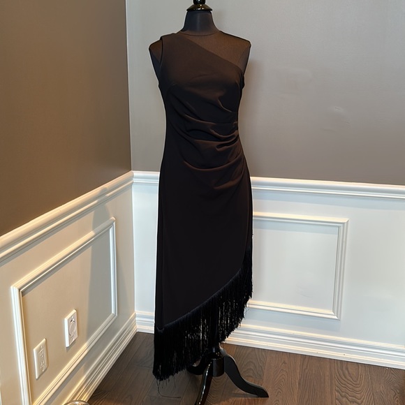 VINCE CAMUTO High-Low Fringe-Hem Midi Dress - Picture 7 of 16